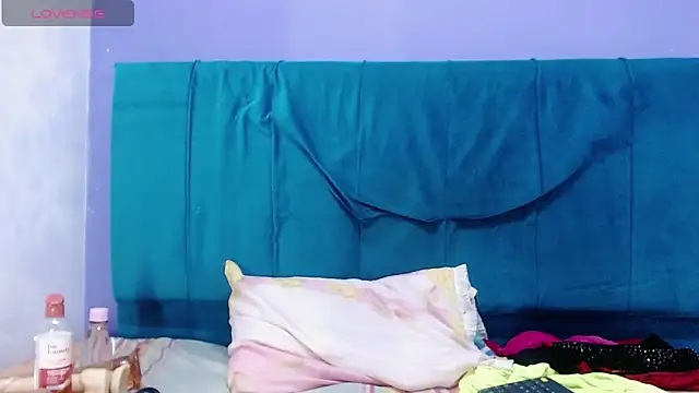 andrealopezcm101 online show from 04.09.26