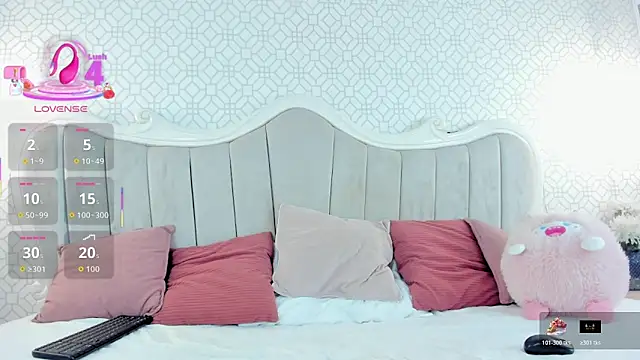 AlyssAlvarado online show from 11.05.25