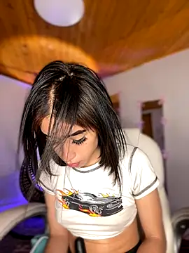 Emma pink10 online show from 09.14.25