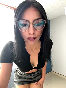 Clawd hot online show from 10.03.25