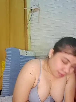 hotlyn45 online show from 02.15.26