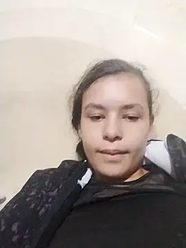 Snapshot of marisolcardona chatting on 11.13.25 marisolcardona online show from 11.13.25