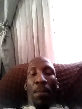 Snapshot of longdickson12345 chatting on 10.01.25 longdickson12345 online show from 10.01.25