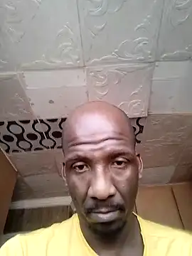 Snapshot of longdickson12345 chatting on 10.09.25 longdickson12345 online show from 10.09.25