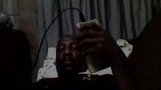 Snapshot of longdickson12345 chatting on 10.25.25 longdickson12345 online show from 10.25.25