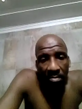 Snapshot of longdickson12345 chatting on 10.26.25 longdickson12345 online show from 10.26.25