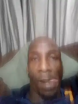 Snapshot of longdickson12345 chatting on 11.04.25 longdickson12345 online show from 11.04.25