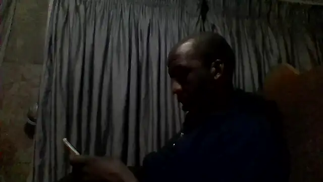 Snapshot of longdickson12345 chatting on 11.11.25 longdickson12345 online show from 11.11.25