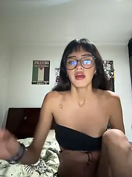 Snapshot of lunaasexxx0 chatting on 10.26.25 lunaasexxx0 online show from 10.26.25