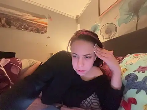 Snapshot of Vaua089 chatting on 02.11.26 Vaua089 online show from 02.11.26