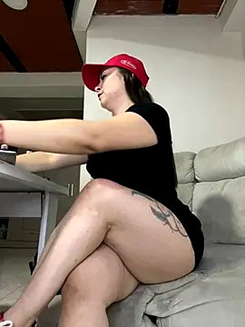 Amelia laurent online show from 10.29.25