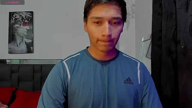 Snapshot of mateo-Esposito chatting on 11.01.25 mateo-Esposito online show from 11.01.25