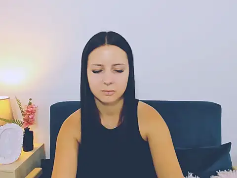 TaliaAdorable online show from 10.12.25