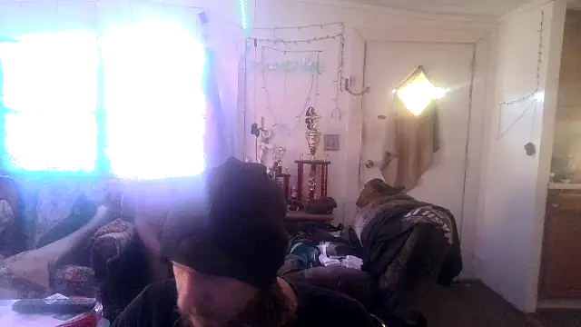 Poundtown1226 online show from 01.12.26