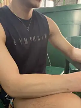 Snapshot of anhkiet_huang chatting on 03.22.26 anhkiet huang online show from 03.22.26