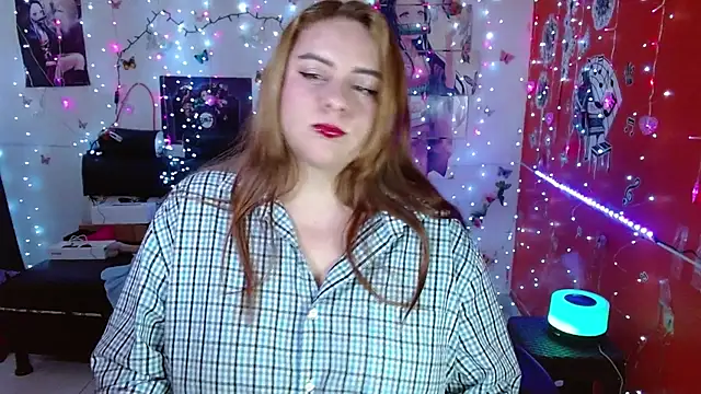 Snapshot of carol_20 chatting on 10.14.25 carol 20 online show from 10.14.25