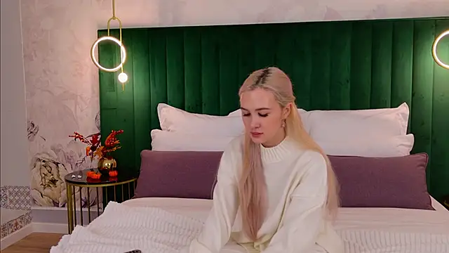 BarbieMilne online show from 09.26.25