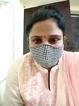 Snapshot of Shikha-mehra7 chatting on 09.27.25 Shikha-mehra7 online show from 09.27.25