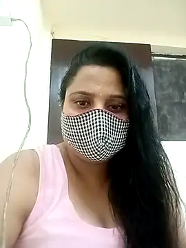 Snapshot of Shikha-mehra7 chatting on 09.30.25 Shikha-mehra7 online show from 09.30.25