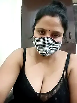 Snapshot of Shikha-mehra7 chatting on 10.06.25 Shikha-mehra7 online show from 10.06.25