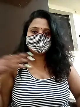 Snapshot of Shikha-mehra7 chatting on 10.13.25 Shikha-mehra7 online show from 10.13.25