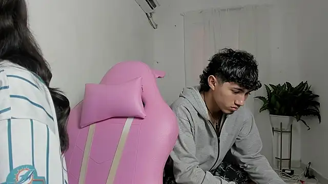 Laura and Kevin online show from 01.10.26