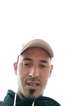 Snapshot of JuanD_vero chatting on 11.15.25 JuanD vero online show from 11.15.25