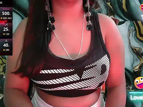 Snapshot of Dream_Kavya chatting on 10.18.25 Dream Kavya online show from 10.18.25