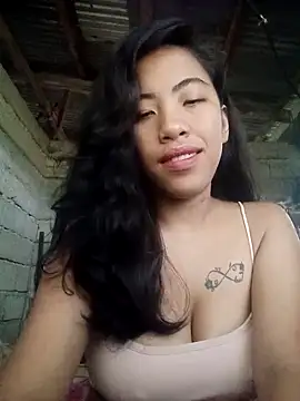 Snapshot of Yapsyxx chatting on 10.08.25 Yapsyxx online show from 10.08.25