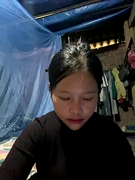 Snapshot of O_o_UwU_o_O chatting on 11.12.25 O o UwU o O online show from 11.12.25