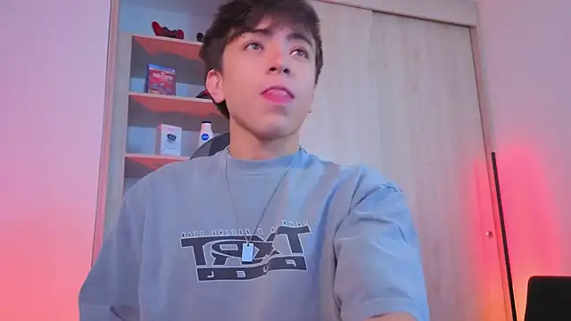 onlinenico online show from 10.18.25