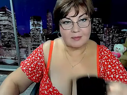 Snapshot of Bela_Lana_ chatting on 10.25.25 Bela Lana online show from 10.25.25