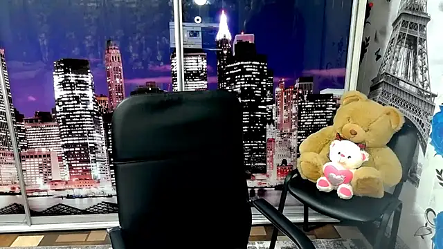 Snapshot of Bela_Lana_ chatting on 12.05.25 Bela Lana online show from 12.05.25