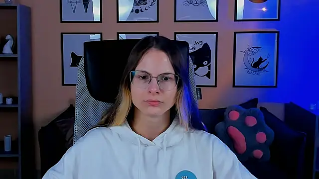 Carrie Rose online show from 10.02.25