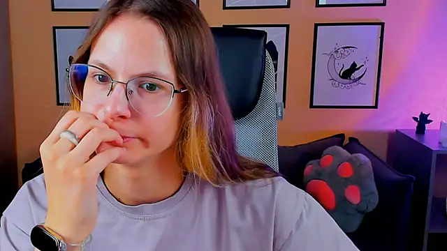 Carrie Rose online show from 10.09.25