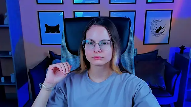 Carrie Rose online show from 10.14.25