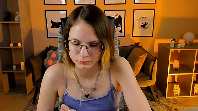 Carrie Rose online show from 10.30.25