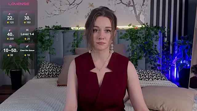 SkyHelen online show from 11.18.25