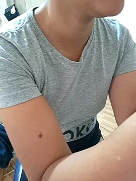 euahotmarii20 online show from 09.29.25