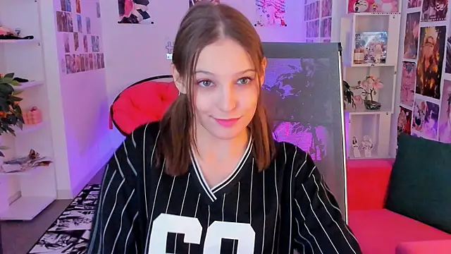 JenniferKiim online show from 10.04.25