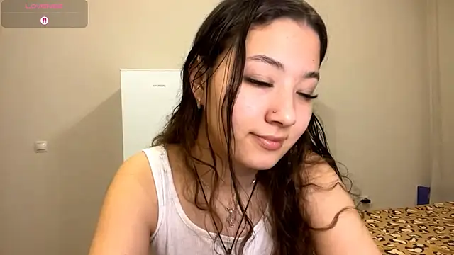 Snapshot of Sakuravice chatting on 10.26.25 Sakuravice online show from 10.26.25