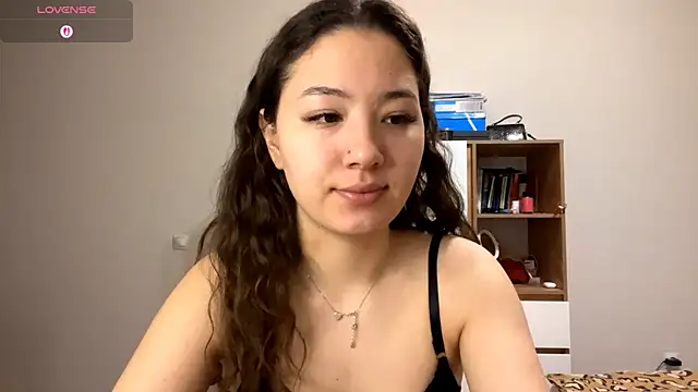 Snapshot of Sakuravice chatting on 11.05.25 Sakuravice online show from 11.05.25