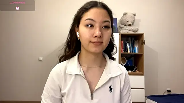 Snapshot of Sakuravice chatting on 11.07.25 Sakuravice online show from 11.07.25