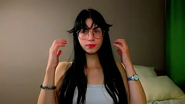 ArlineJanik online show from 09.28.25