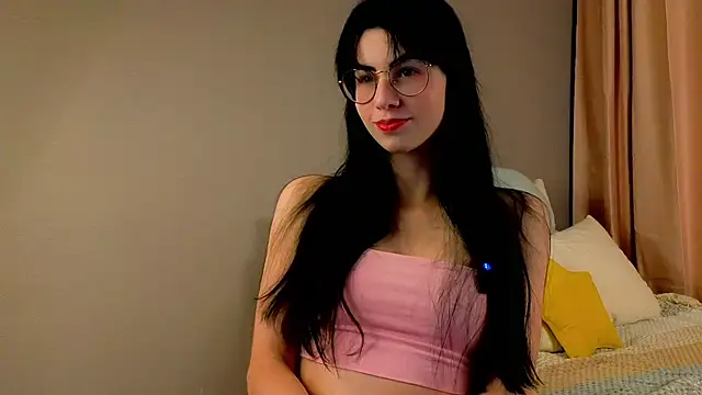 ArlineJanik online show from 10.06.25