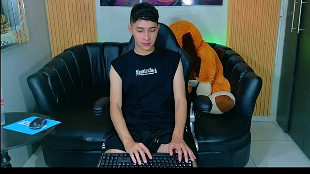 Snapshot of Kygo_Williams chatting on 09.27.25 Kygo Williams online show from 09.27.25