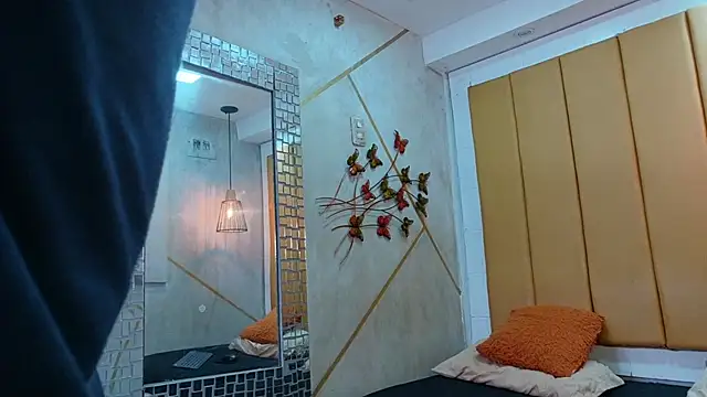 alphakongX online show from 10.11.25