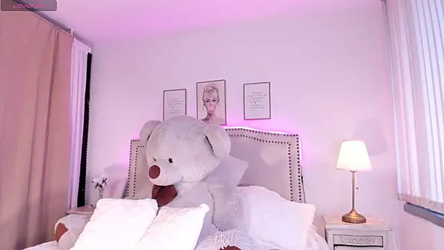 Mayajhons online show from 01.15.26