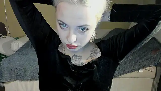 velunnight online show from 09.18.25