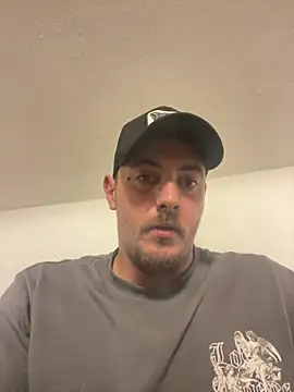 Snapshot of DaNNyeL016 chatting on 06.06.26 DaNNyeL016 online show from 06.06.26